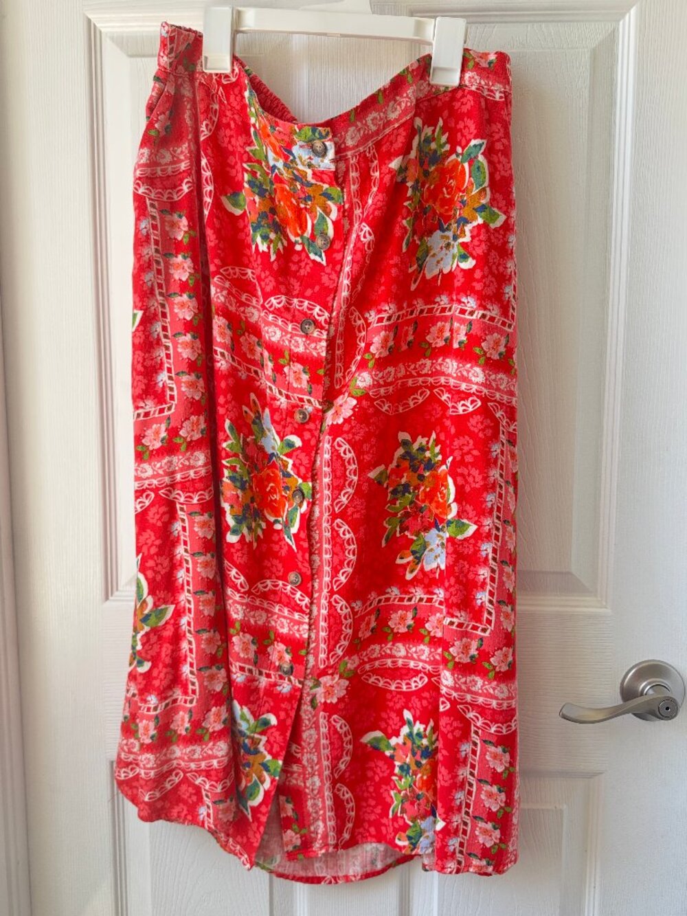 LC Lauren Conrad Red Floral Handkerchief print button down skirt in XXL